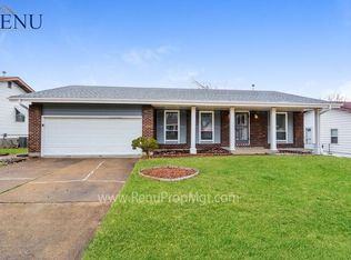 1822 Atmore Dr, Saint Louis, MO 63136