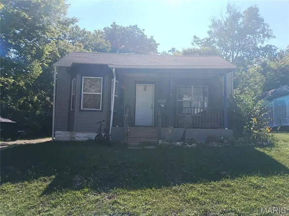 210 N Market St, Warrenton, MO 63383