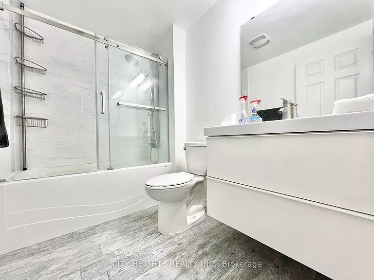 45 Hansen Rd N #20 — Photo 11