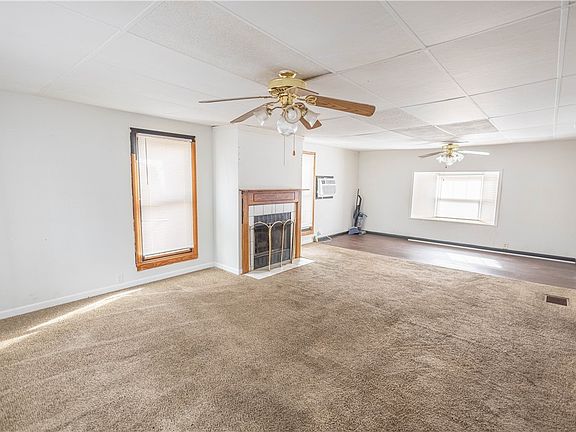 18th image of 713 N Franklin St