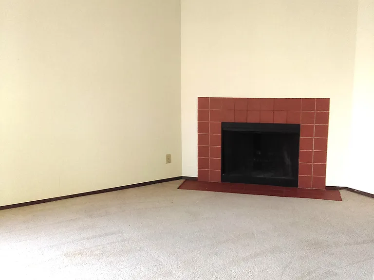 6014 SW Stevens St — Photo 2