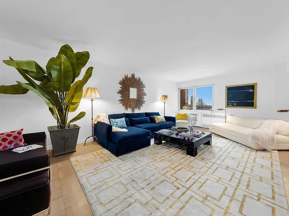 25 Sutton Pl S APT 16L, New York, NY 10022