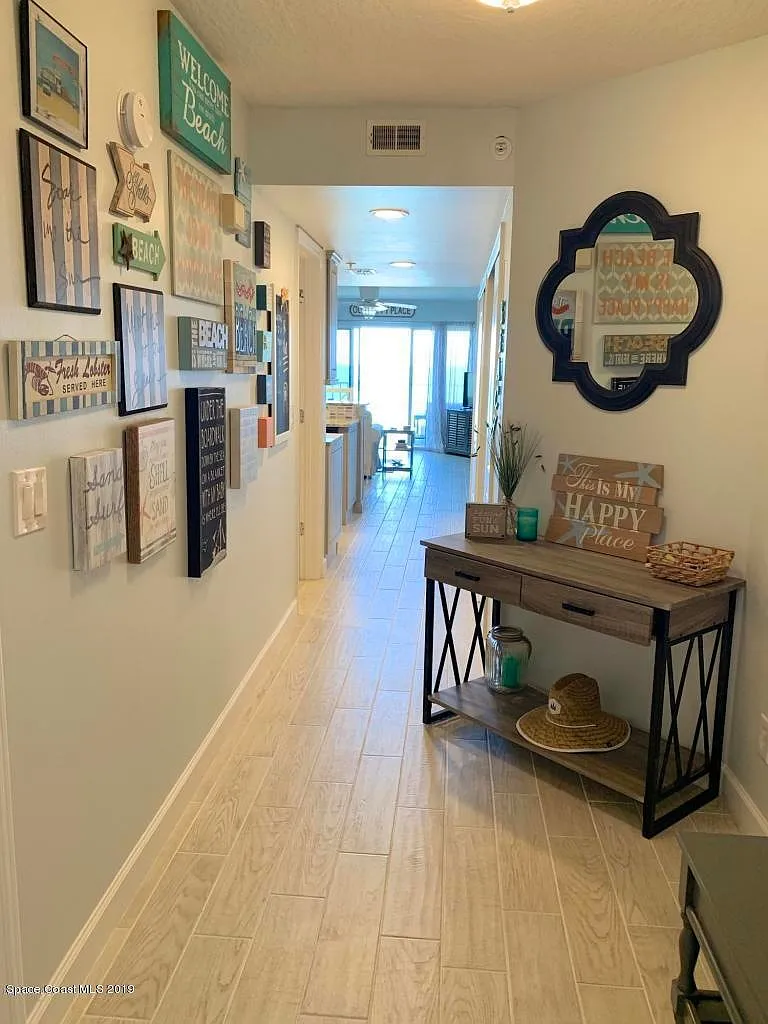 1 bed, 820 sqft, $2,500 — Photo 4