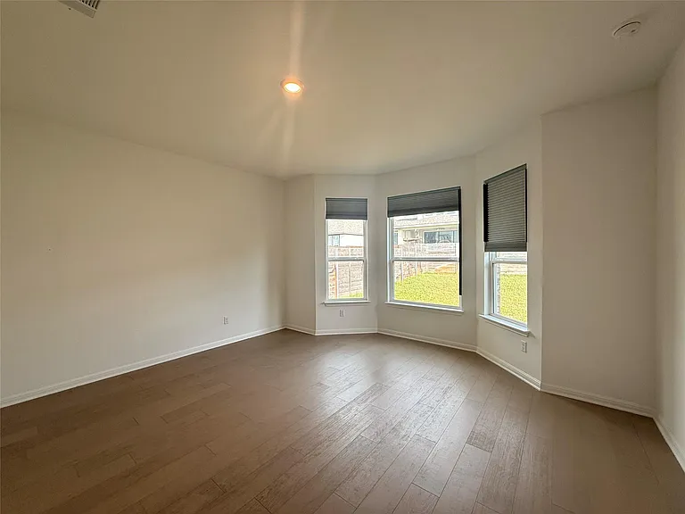 628 Leeward Pass — Photo 13