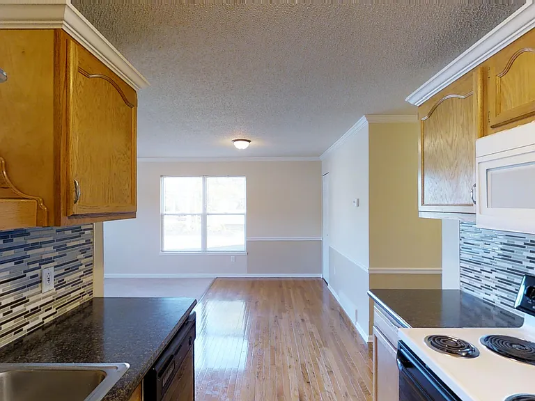 3260-3278 Millersport Hwy #7 — Photo 3