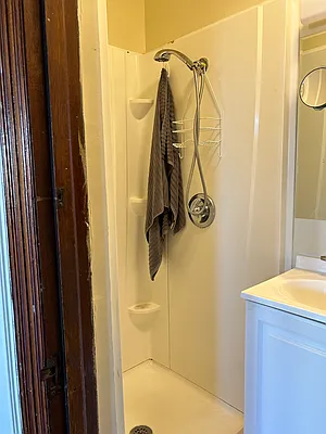 Rented by Farran & Associates | media 14