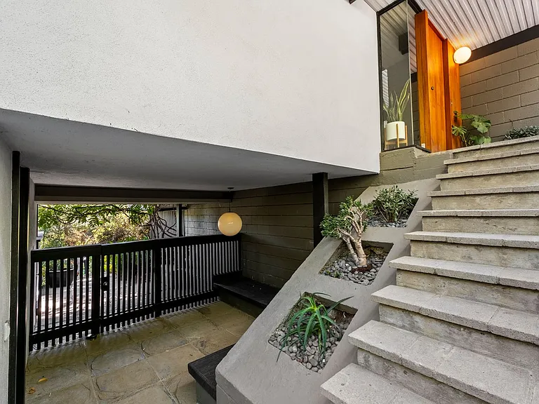 7987 Woodrow Wilson Dr — Photo 35
