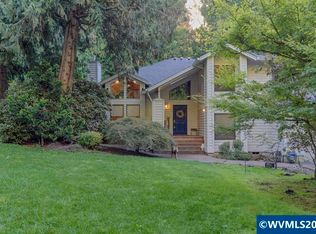 13032 Mapleleaf Ct NE, Aurora, OR 97002