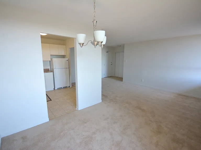 3301 Uplands Dr — Photo 36