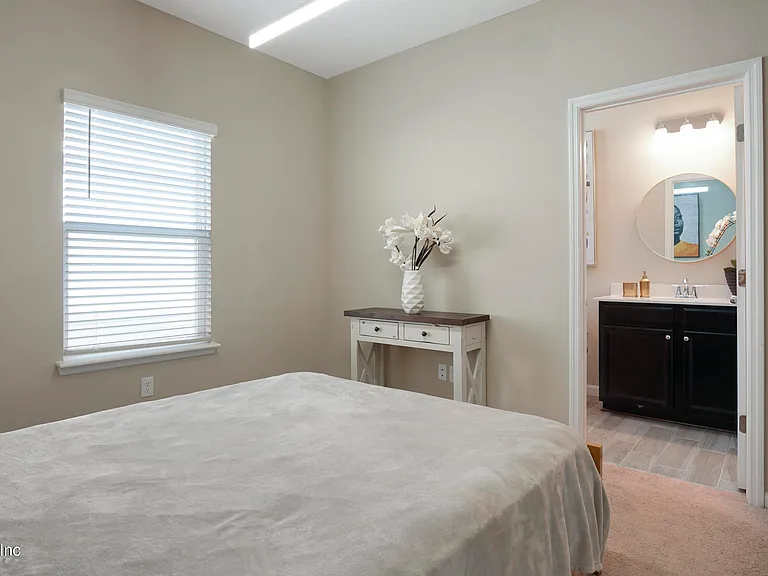 10815 Ventnor Ave — Photo 10