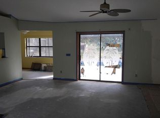 805 N McGowan Ave, Crystal River, FL 34429