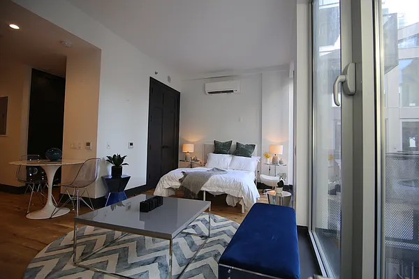 Rented by The KCI Group | media 24