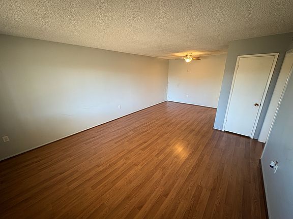 5th image of 10537 W Coggins Dr