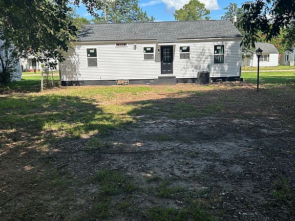 2nd image of 411 Chamlee Dr
