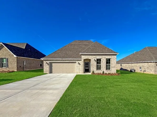 365 Hummingbird Ln, Princeton, LA 71067