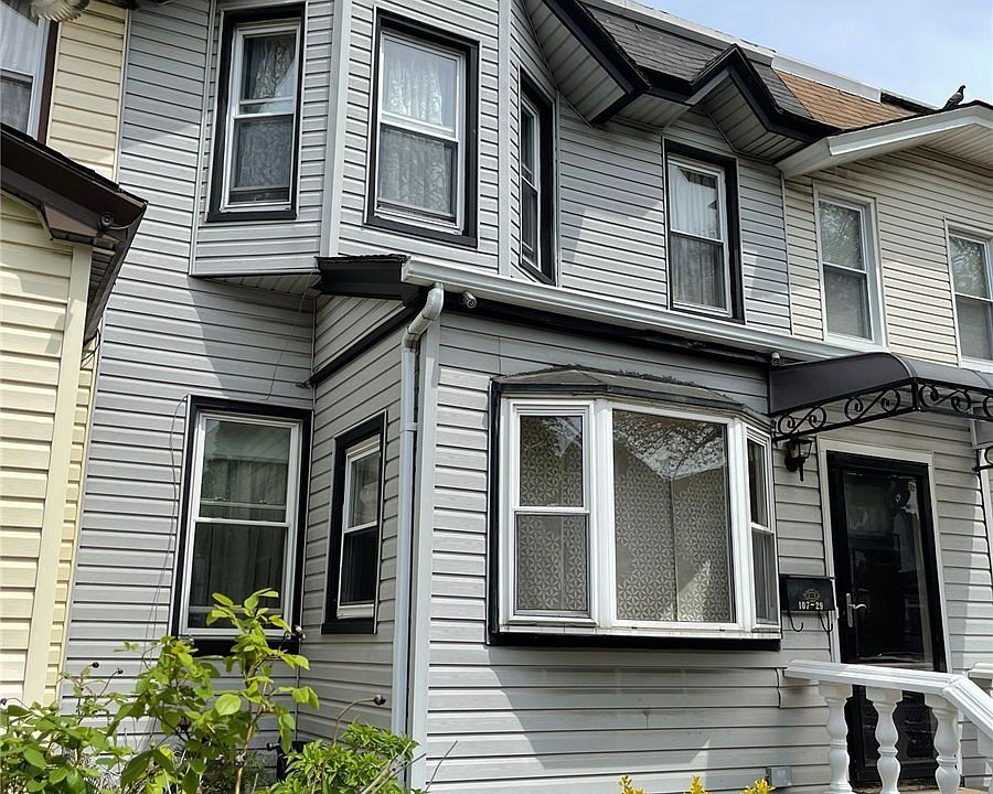 1st image of 10729 109th St