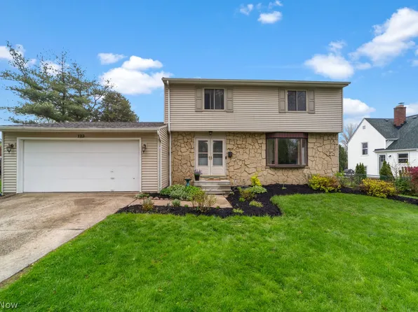 122 Lakeview Dr, Avon Lake, OH 44012