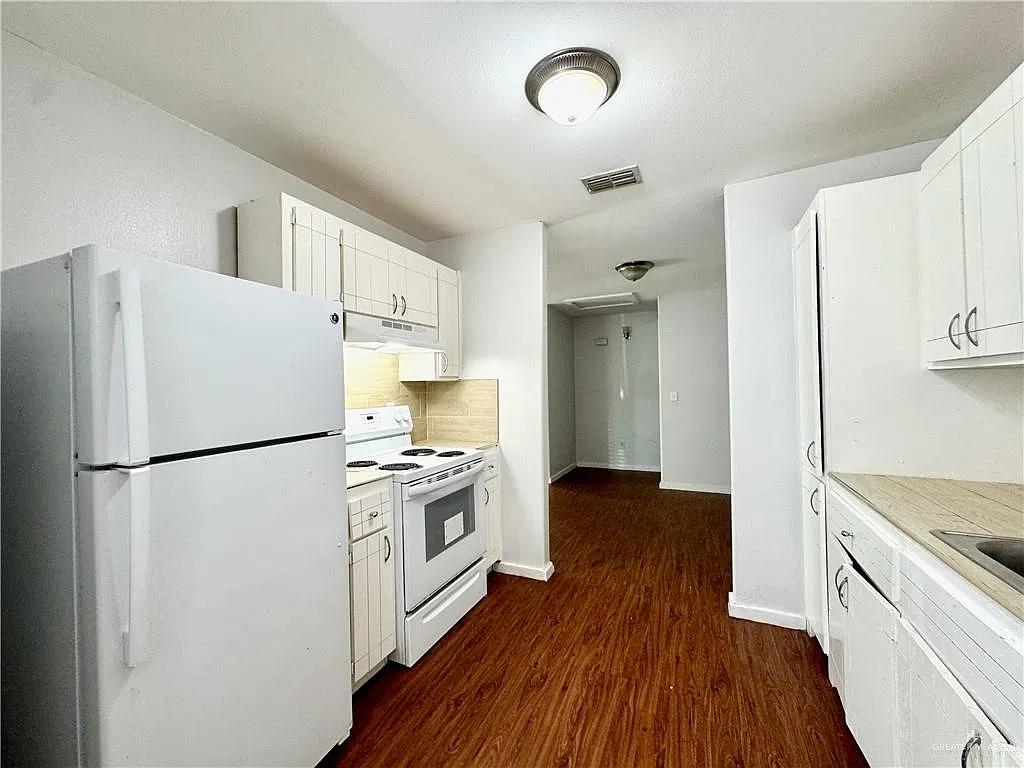 117 N 6th St — Photo 4