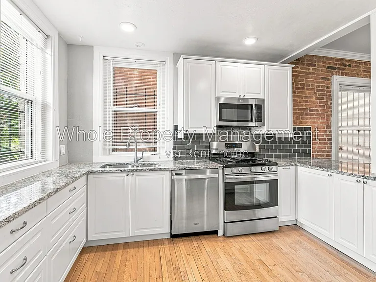 2044 N Ogden St — Photo 10
