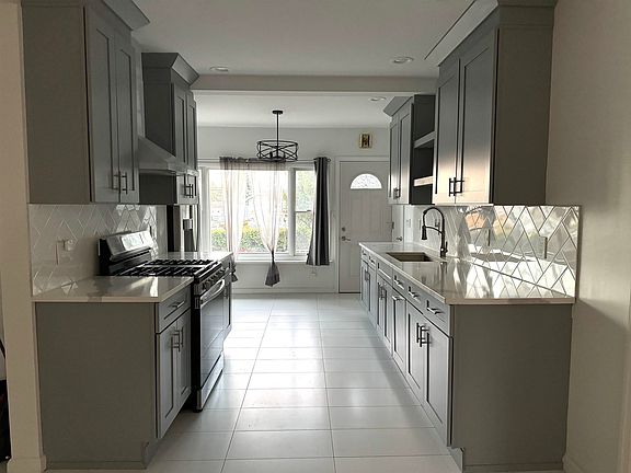 3rd image of 143 W 2nd St #1