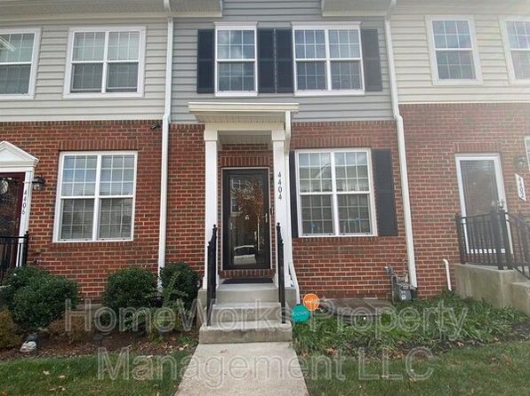 4404 Maple Wood Dr