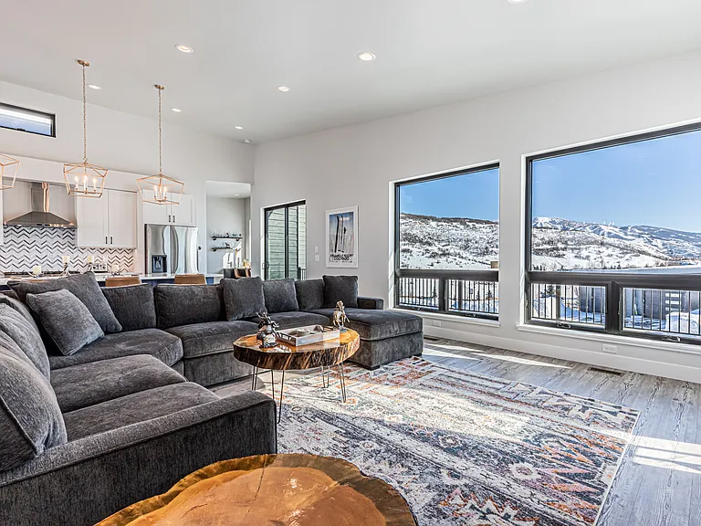 Upper Level - Living Room with Steamboat Resort Views