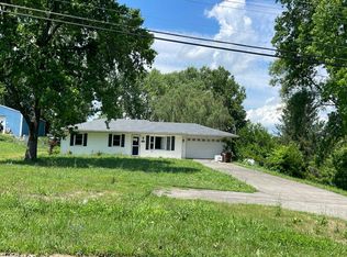 2178 Middletown Eaton Rd, Middletown, OH 45042