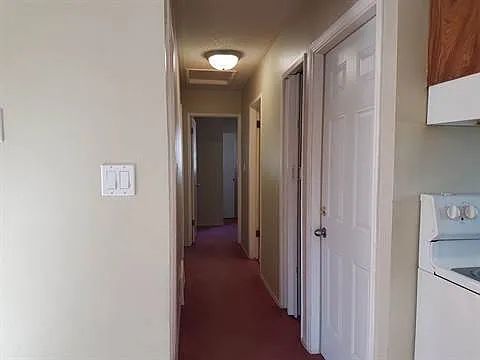3 bed, 1.0 bath, 1150 sqft, $1,550 — Photo 4