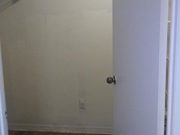 3rd image of 4057 Crockers Lake Blvd #21
