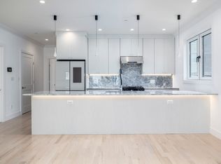 622 W Penn St #B, Long Beach, NY 11561