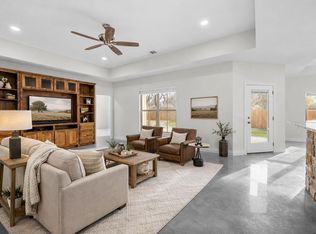 139 W Maple Dr, Marble Falls, TX 78654