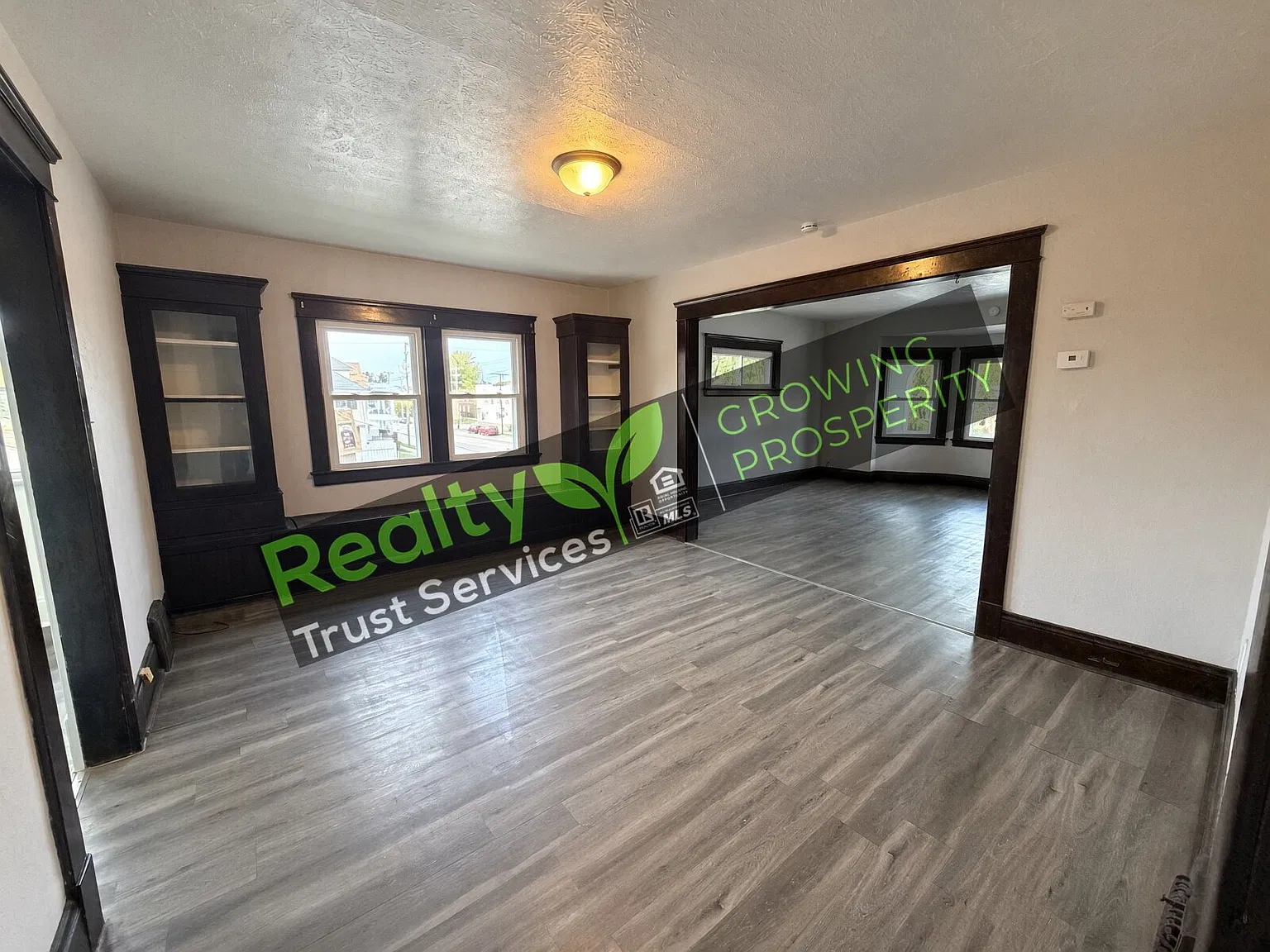 3292 W 105th St. Up, Cleveland, OH 44111 — Photo 3