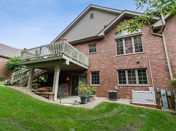 5th image of 16532 Garnet Ct