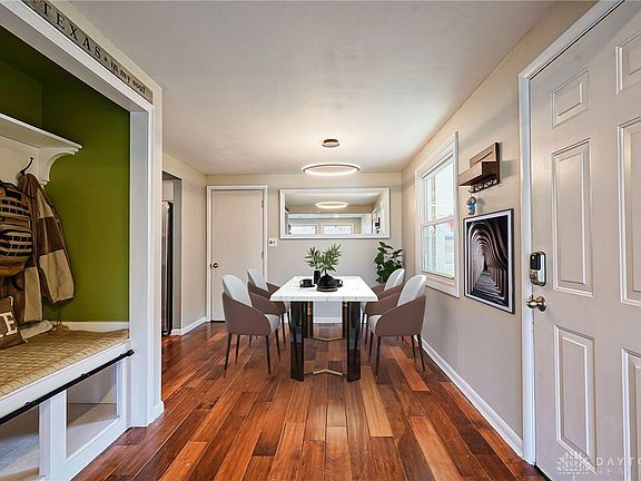 5th image of 3209 Kyle Ave