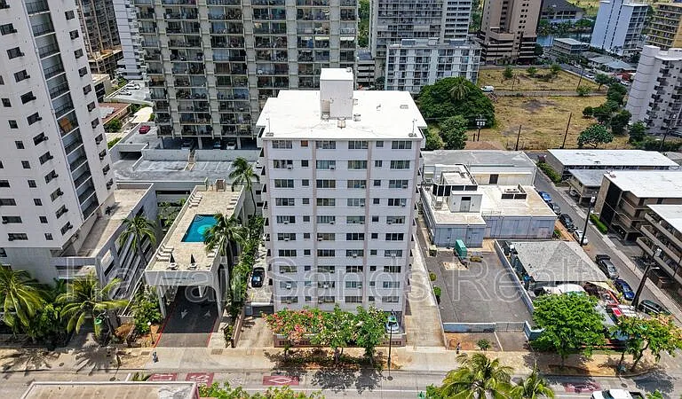 2442 Kuhio Ave #702 — Photo 22
