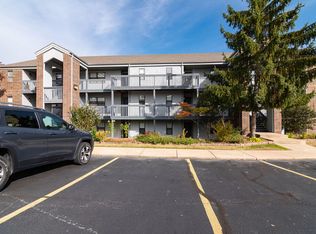 170 Bunker Ridge Dr APT 1, Branson, MO 65616