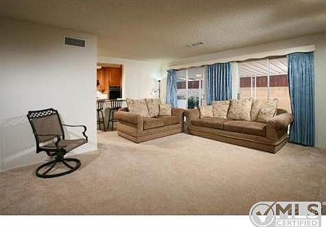 4th image of 7351 Maynard Ave