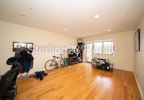 4th image of 23-15 Astoria Blvd #6P
