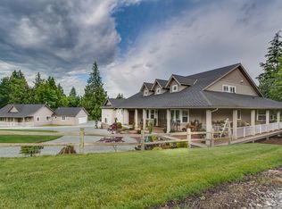 22662 N Starbird Rd, Mount Vernon, WA 98274