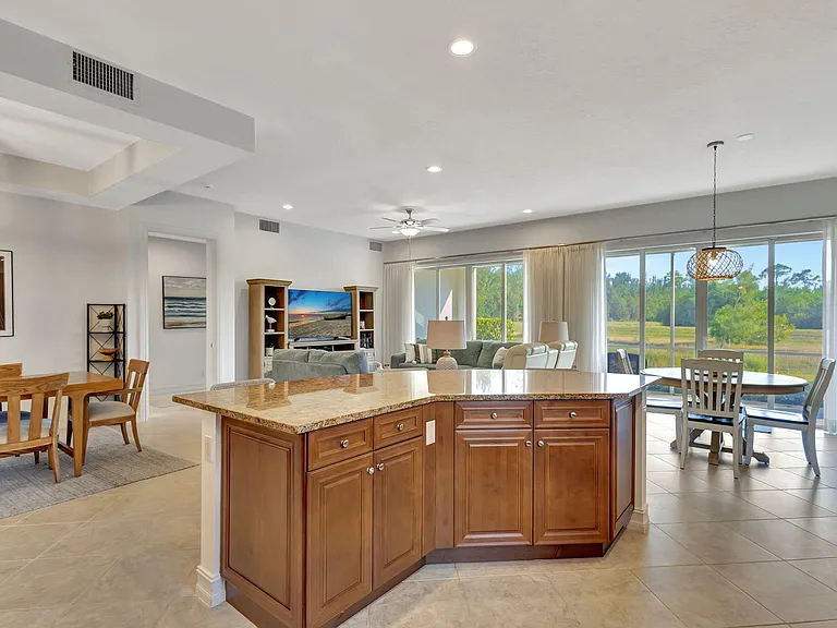 10156 N Orchid Reserve Dr — Photo 16