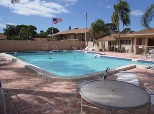 2646 Woodgate Ln #F-3, Sarasota, FL 34231