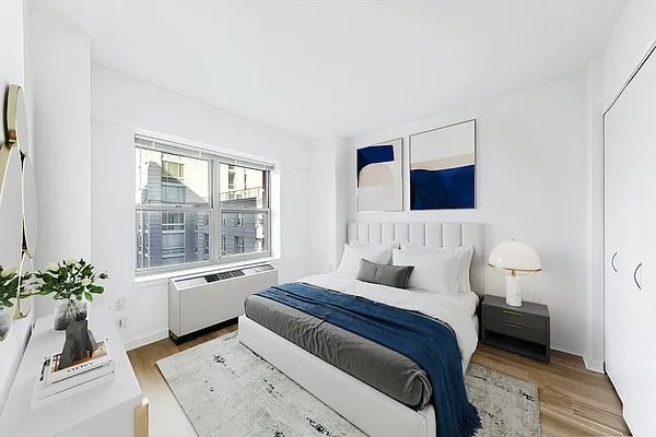 Rented by Greystar | media 2