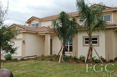 2nd image of 20521 Torre Del Lago St