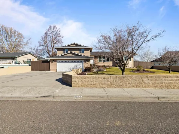 3605 Meadow Beauty Dr, Pasco, WA 99301