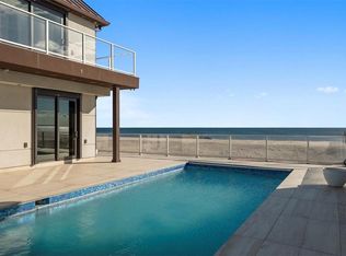 125 Beach 135th St, Far Rockaway, NY 11694
