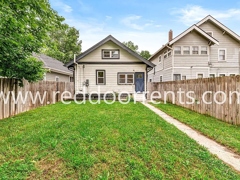 3146 Broadway St — Photo 38