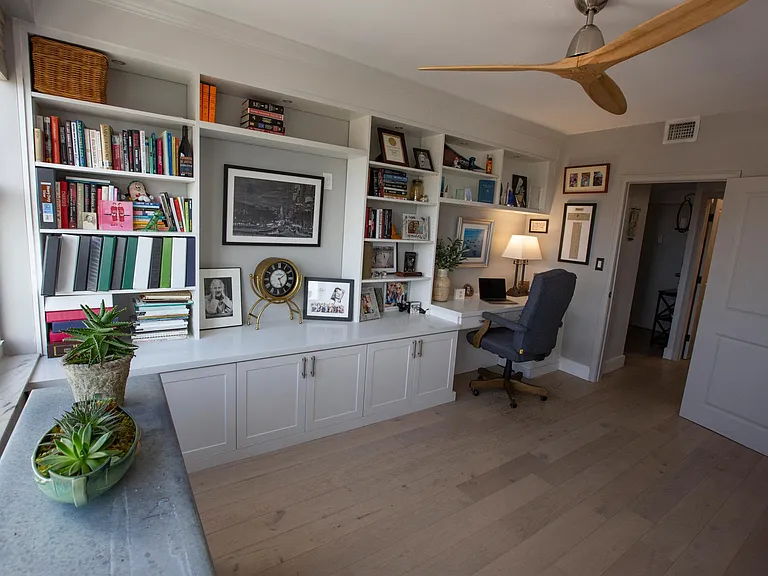 Office/Guest BR