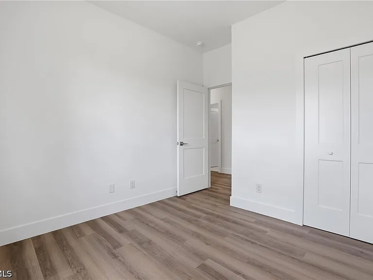 4708 27th St SW — Photo 11