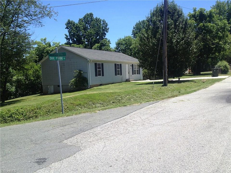 2nd image of 701 Zane Perkins Dr