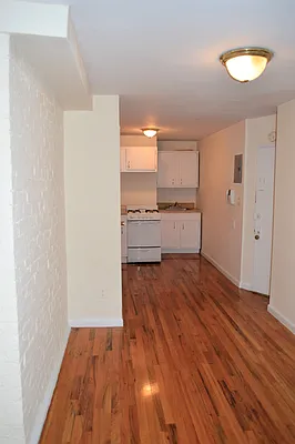 Rented by OvCo Realty | media 35